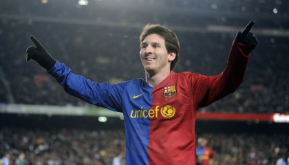 ky体育中国-夜幕下的星空露营，运动与休闲完美结合，星空露营节